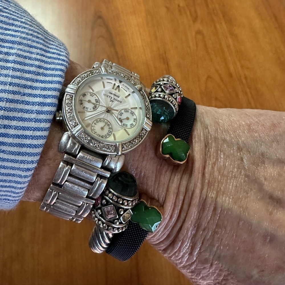 - Elegant Black Bracelet with teddy bears on end. Bracelet only.